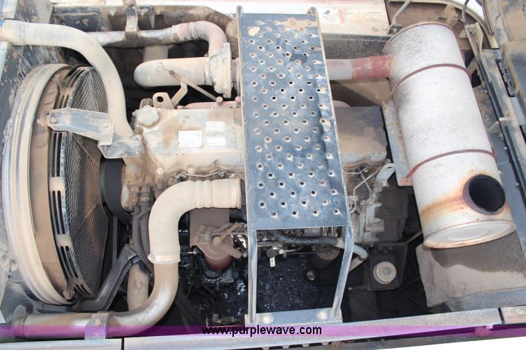 image for item H6727 2004 Link-Belt 330 LX excavator