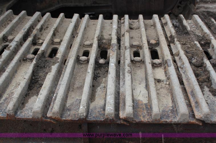 image for item H6727 2004 Link-Belt 330 LX excavator