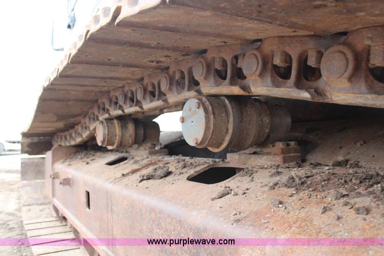 image for item H6727 2004 Link-Belt 330 LX excavator