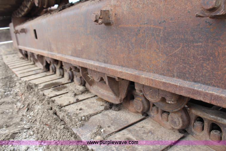 image for item H6727 2004 Link-Belt 330 LX excavator