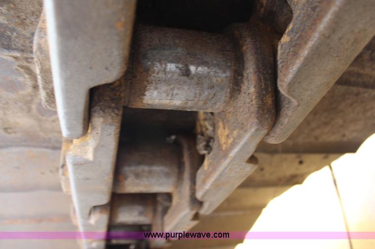 image for item H6743 1992 Caterpillar D6H LGP Series II dozer