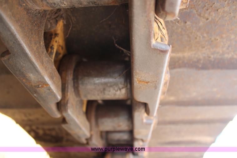 image for item H6743 1992 Caterpillar D6H LGP Series II dozer