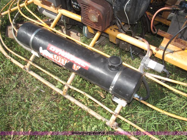 image for item AE9461 Dynapac B684HUST6SL ride on 44" power trowel