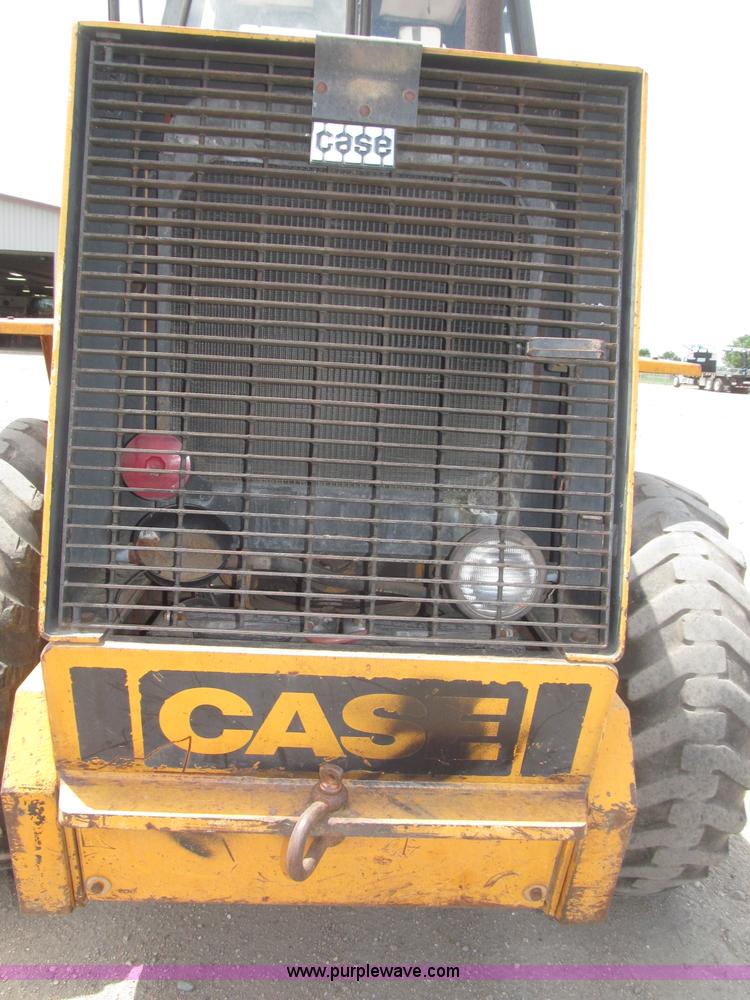 image for item B5496 Case W20B articulated wheel loader