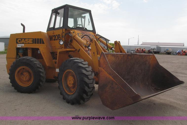 image for item B5496 Case W20B articulated wheel loader