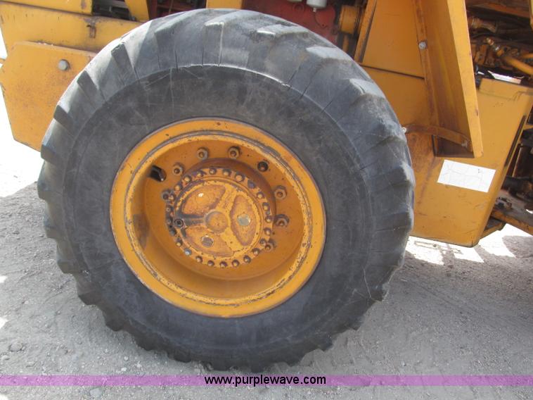 image for item B5496 Case W20B articulated wheel loader