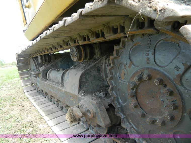 image for item D6020 Massey-Ferguson MF450-S excavator