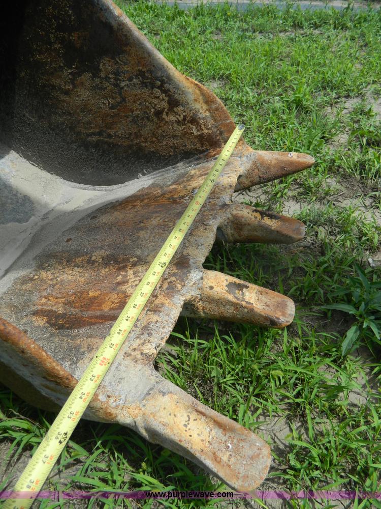 image for item D6020 Massey-Ferguson MF450-S excavator