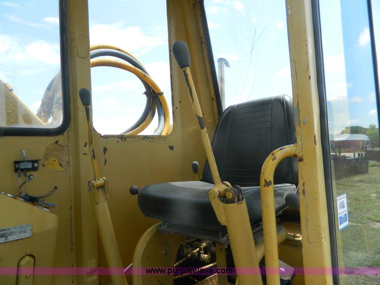 image for item D6020 Massey-Ferguson MF450-S excavator