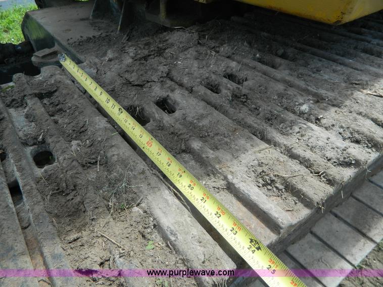 image for item D6020 Massey-Ferguson MF450-S excavator