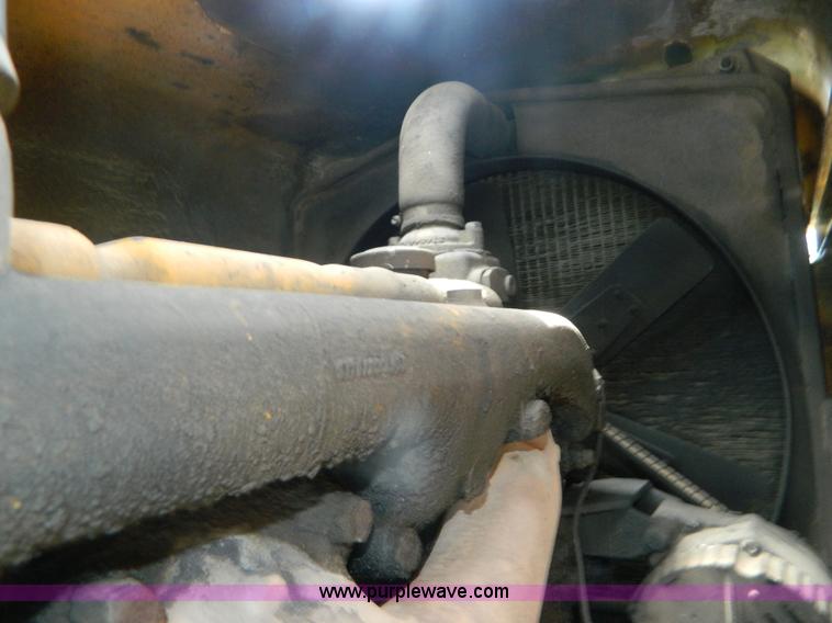 image for item D6020 Massey-Ferguson MF450-S excavator