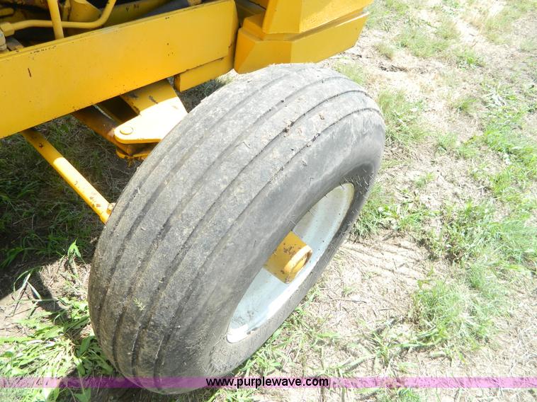 image for item D6021 International 7000 forklift