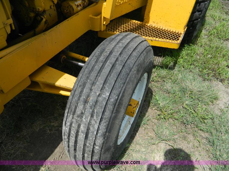 image for item D6021 International 7000 forklift