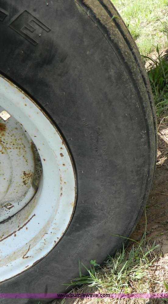 image for item D6021 International 7000 forklift