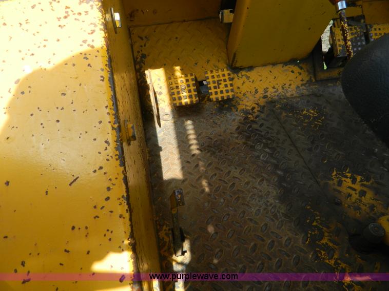 image for item D6021 International 7000 forklift