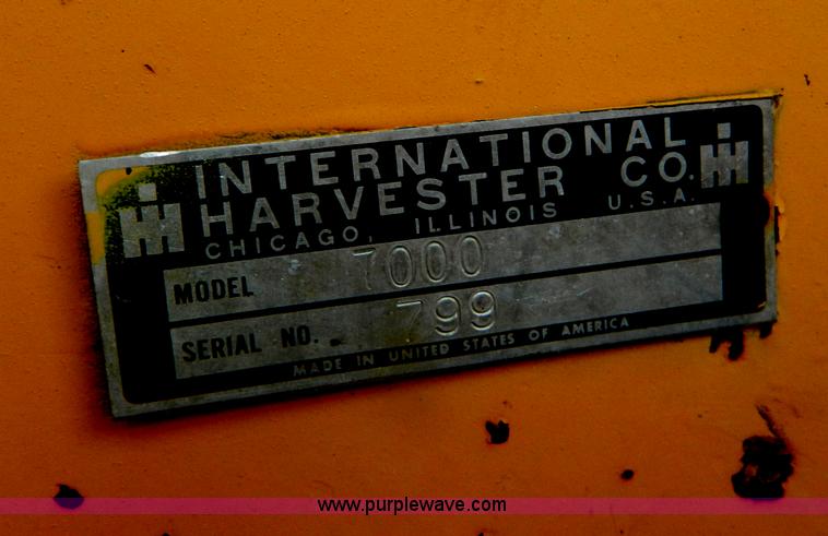 image for item D6021 International 7000 forklift