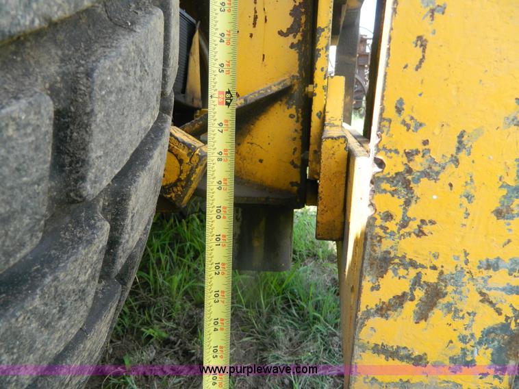 image for item D6021 International 7000 forklift