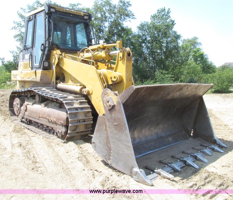 image for item D7467 2001 Caterpillar 963C track loader
