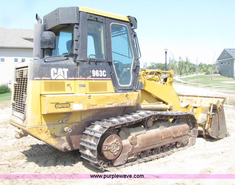 image for item D7467 2001 Caterpillar 963C track loader