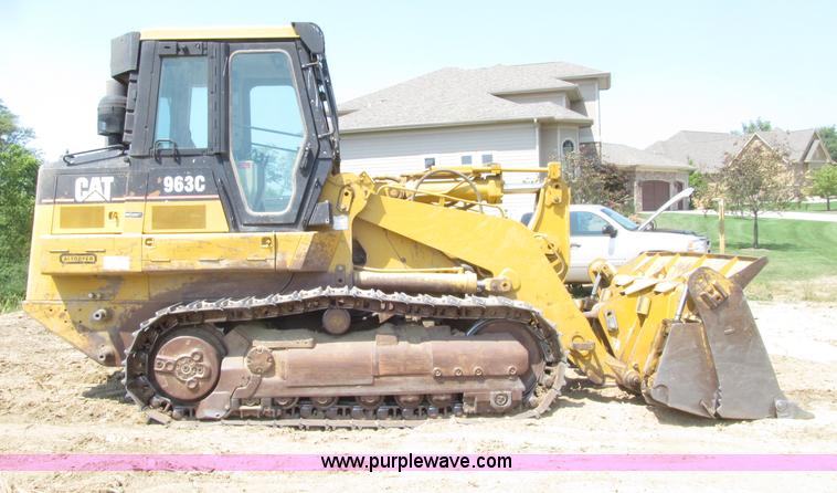 image for item D7467 2001 Caterpillar 963C track loader