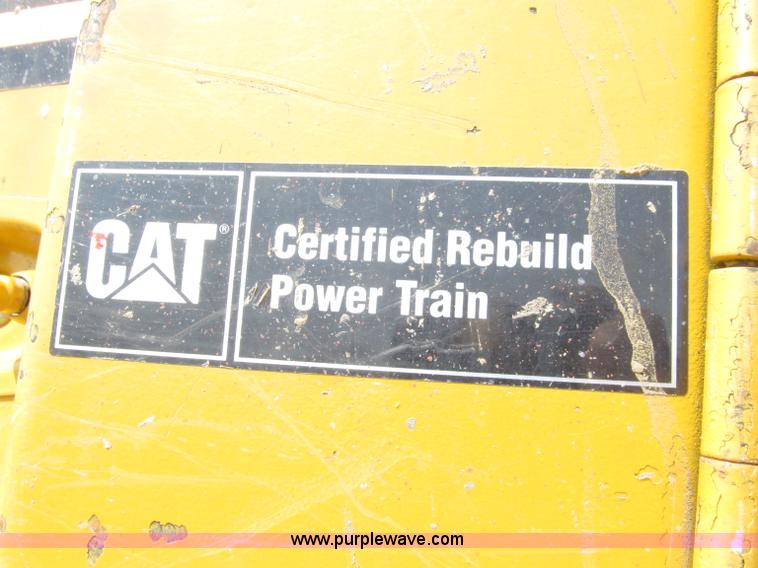 image for item D7467 2001 Caterpillar 963C track loader