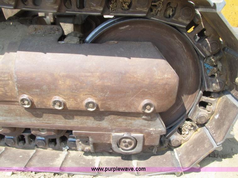 image for item D7467 2001 Caterpillar 963C track loader