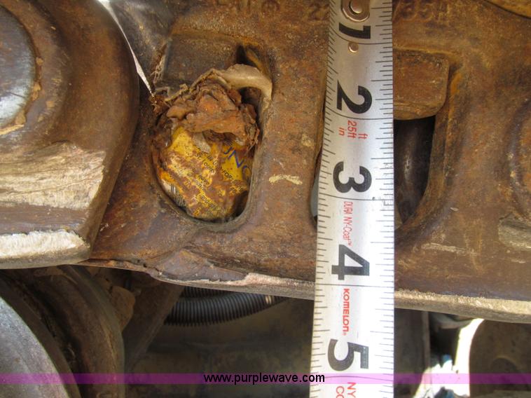 image for item D7467 2001 Caterpillar 963C track loader