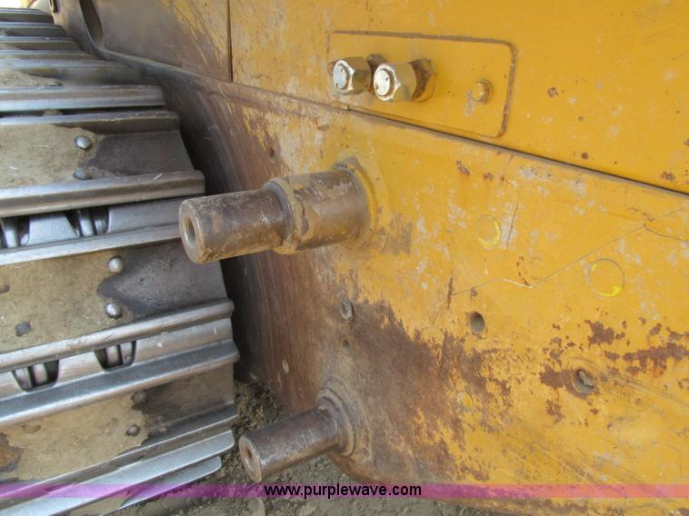 image for item D7467 2001 Caterpillar 963C track loader