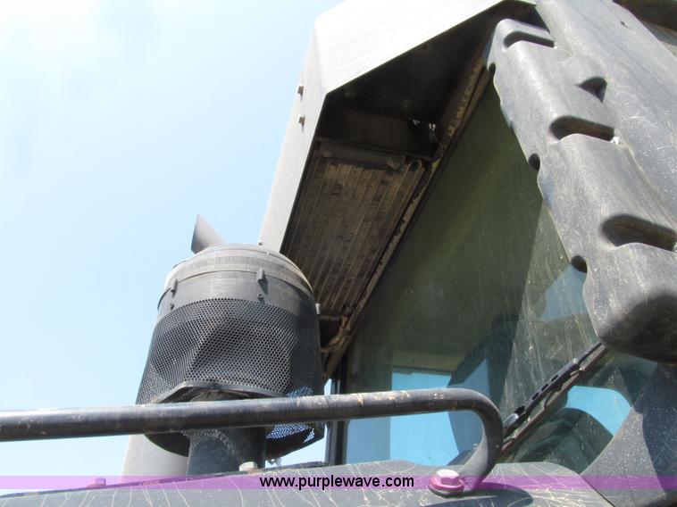 image for item D7467 2001 Caterpillar 963C track loader