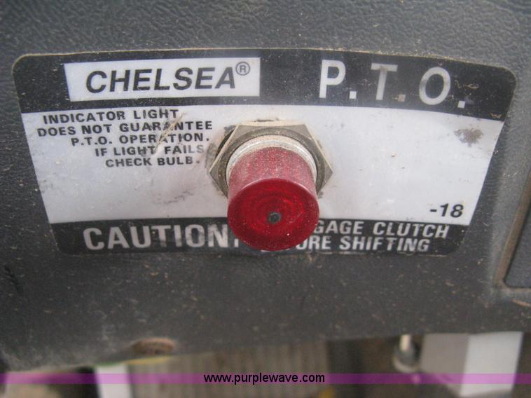 image for item D8491 1992 Ford LNT8000 water tanker truck