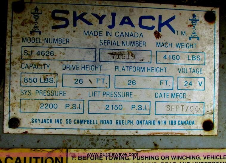 image for item F5192 1994 Skyjack 4226 electric scissor lift