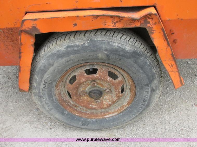 image for item F5198 1987 Chicago Pneumatic 185 cfm air compressor