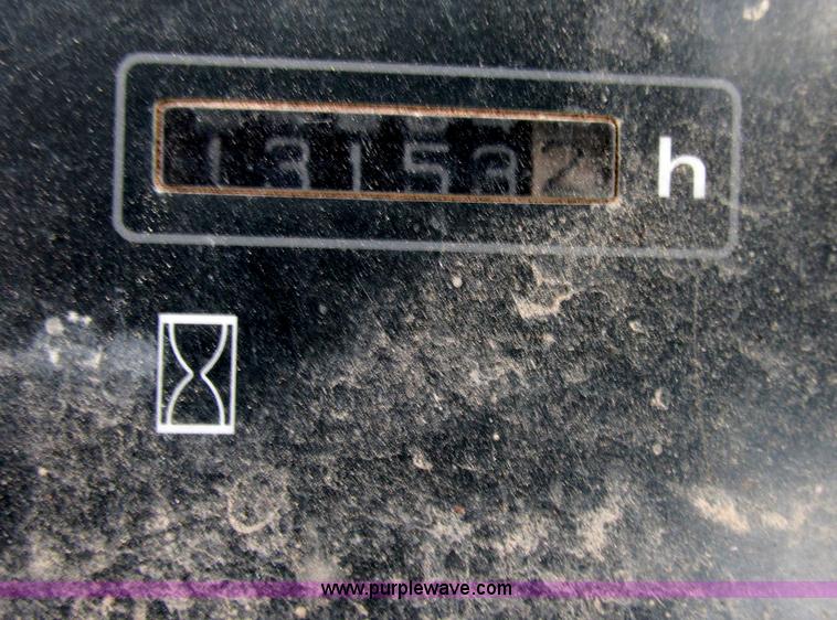 image for item F5199 1996 Komatsu WA250-3L wheel loader