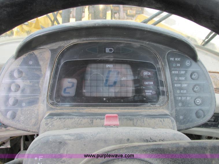 image for item F5199 1996 Komatsu WA250-3L wheel loader