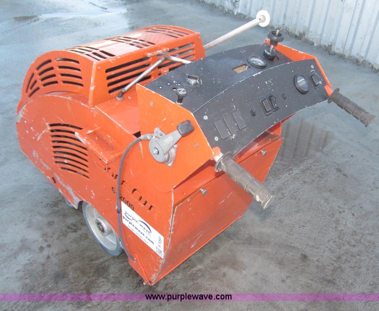 image for item F7091 Soff Cut G2000 concrete saw