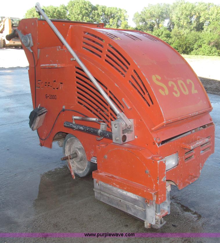 image for item F7091 Soff Cut G2000 concrete saw