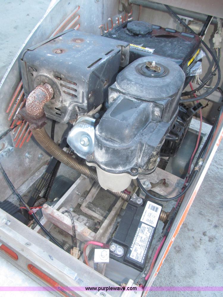 image for item F7091 Soff Cut G2000 concrete saw