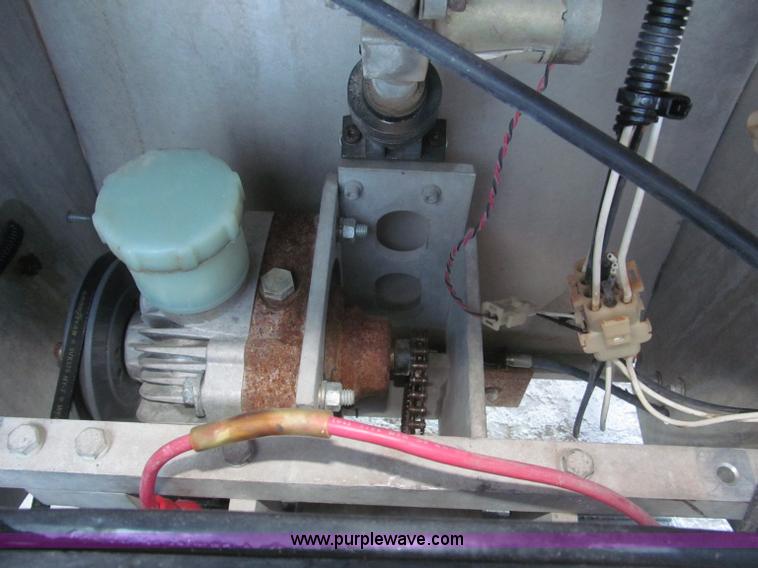 image for item F7091 Soff Cut G2000 concrete saw