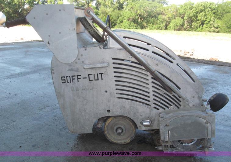 image for item F7092 Soff Cut GS1000 concrete saw