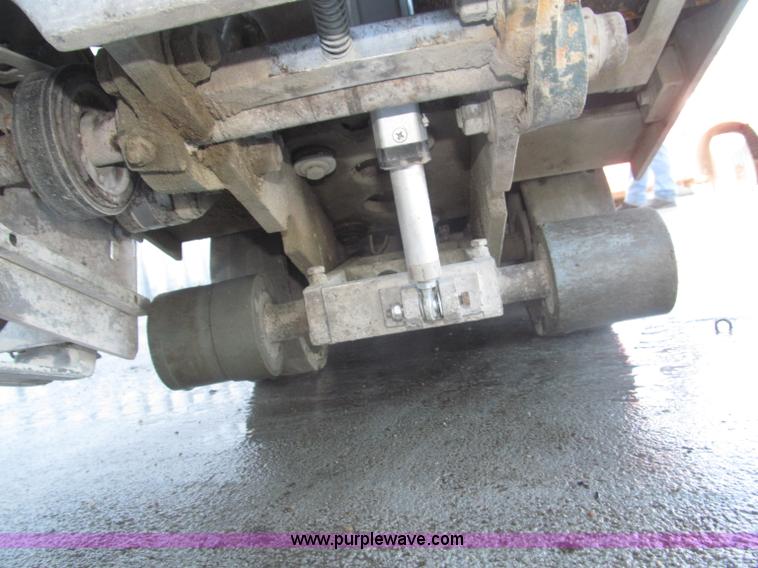 image for item F7092 Soff Cut GS1000 concrete saw