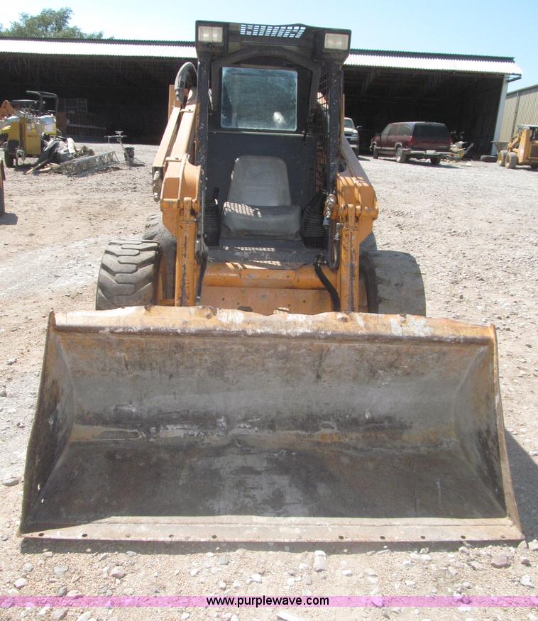 image for item F7100 2003 Case 70XT skid steer