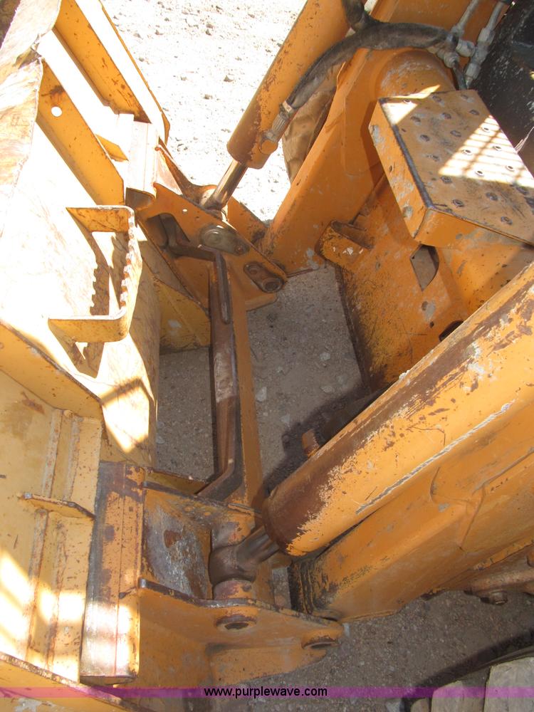 image for item F7100 2003 Case 70XT skid steer