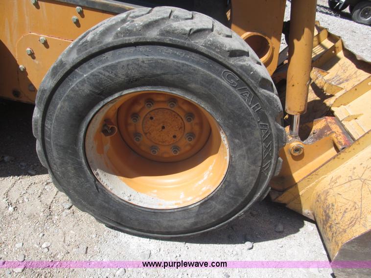 image for item F7100 2003 Case 70XT skid steer