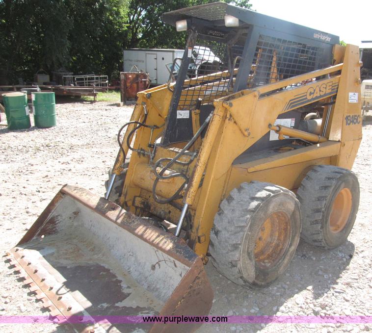 image for item F7101 Case 1845C skid steer