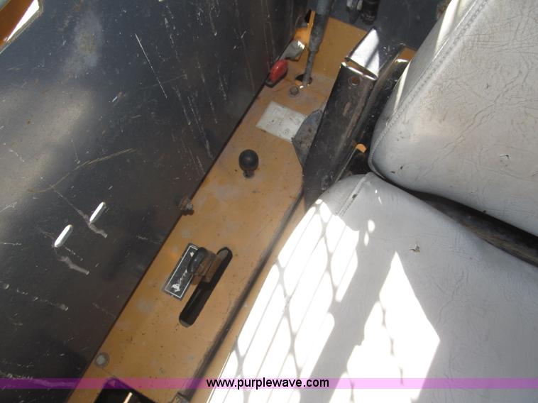 image for item F7101 Case 1845C skid steer