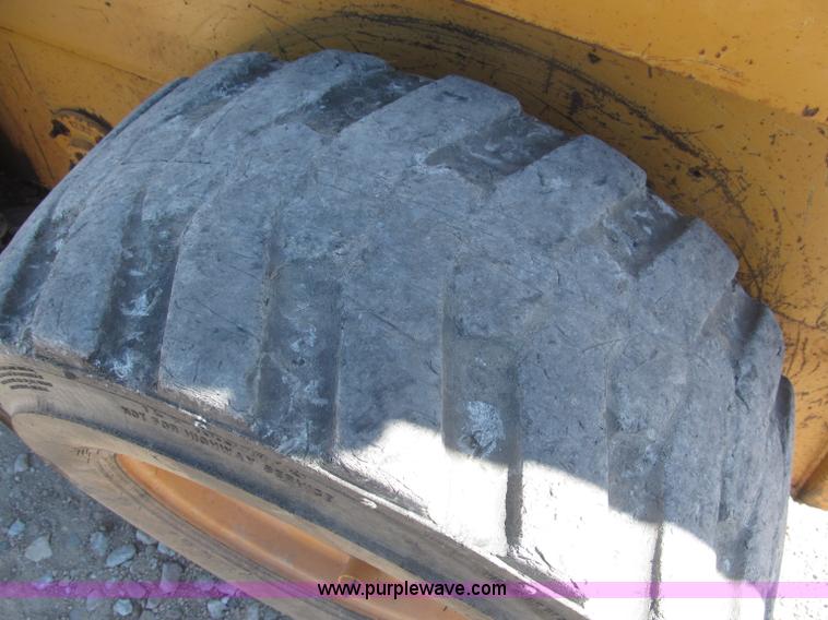 image for item F7101 Case 1845C skid steer