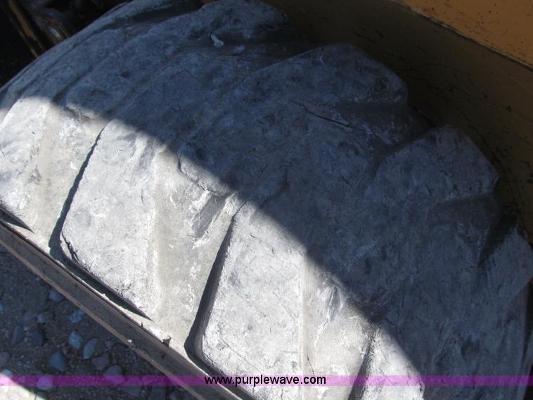 image for item F7101 Case 1845C skid steer