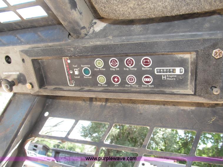 image for item F7102 1996 Case 1845C skid steer