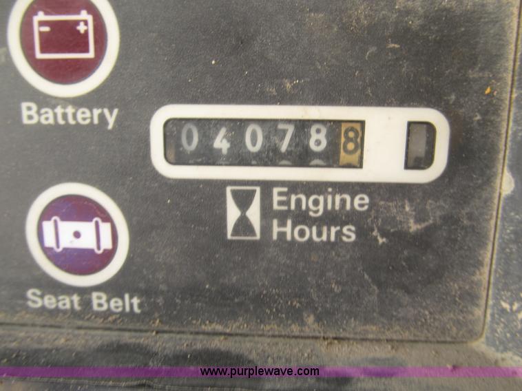 image for item F7102 1996 Case 1845C skid steer