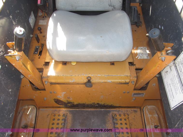 image for item F7103 2000 Case 1845C skid steer